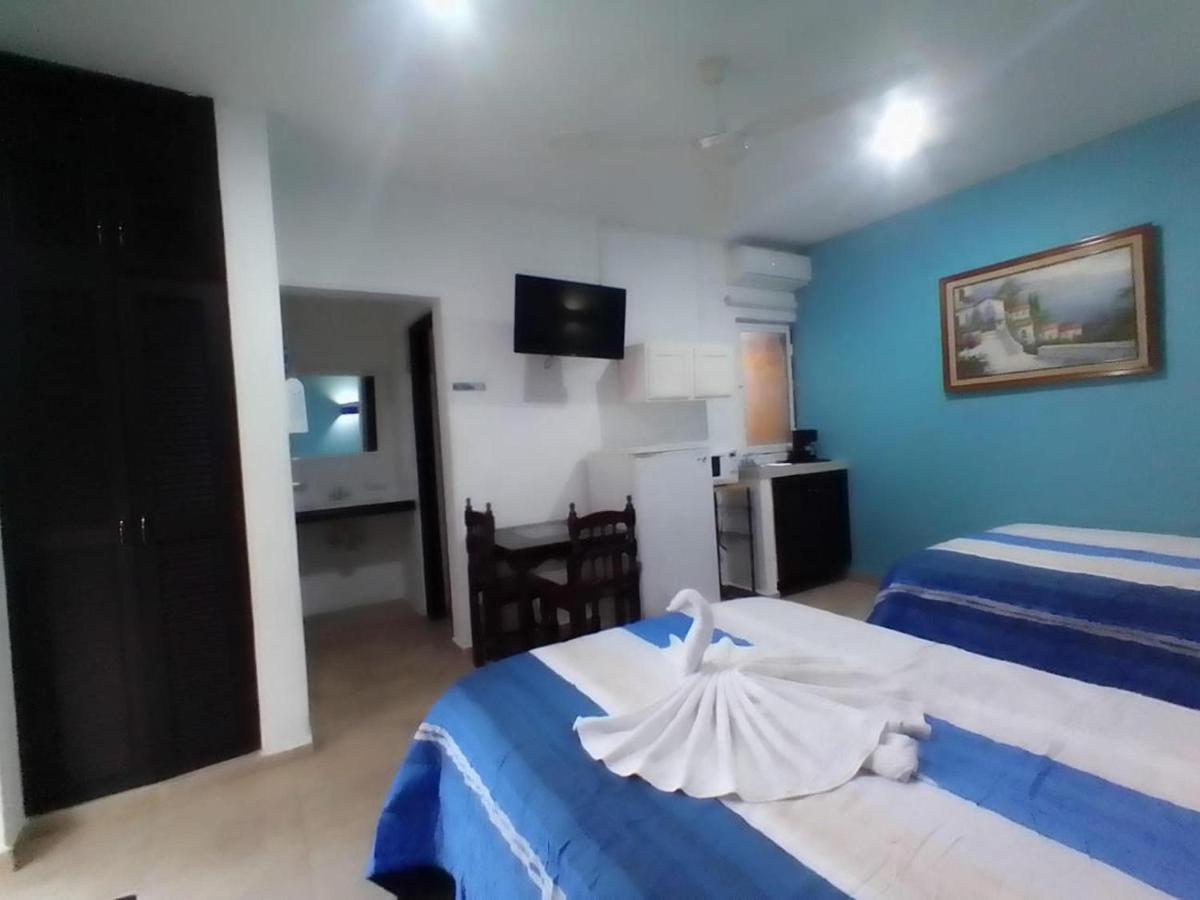 Hotel Acuario PLAYA DEL CARMEN Playa del Carmen Quarto foto